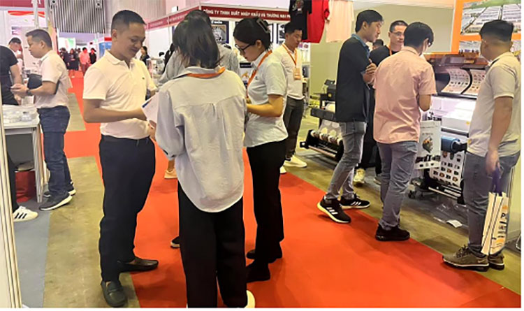 Hefei Preworld Peru Expo: Các sản phẩm hot phát triển mạnh, PVC tùy chỉnh và acrylic nhân đôi làm dấy lên làn sóng mua hàng điên cuồng ở Mỹ Latinh